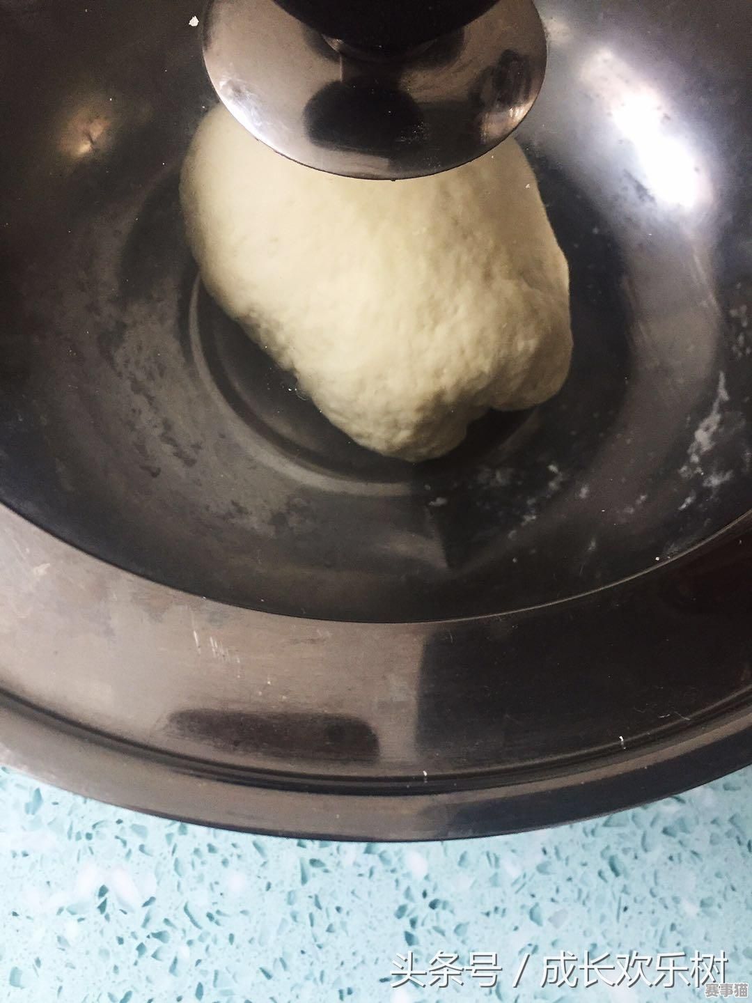 足球外边包层膜是否要撕掉？这里有你想知道的答案